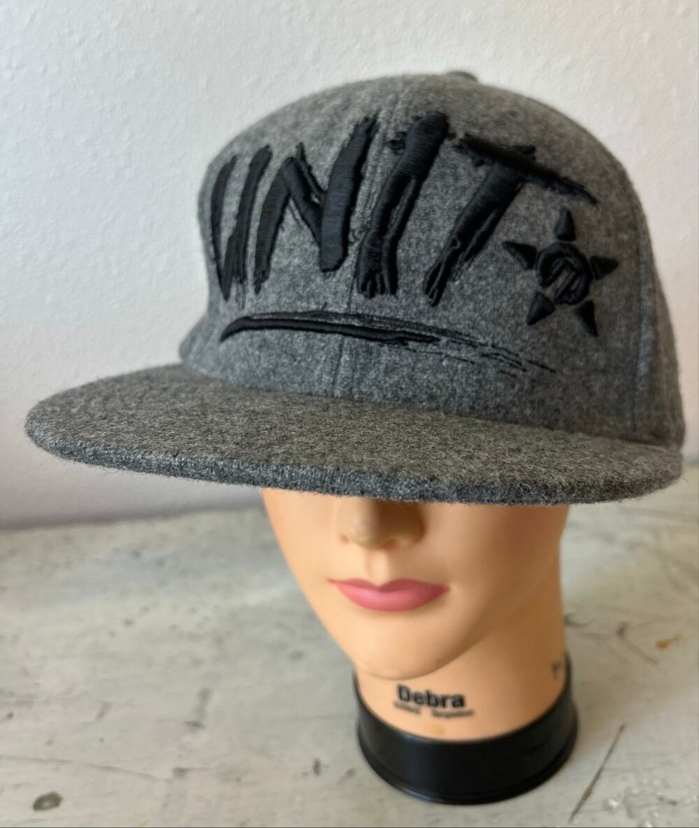 UNIT Flexfit Wool Flat wide Brim Fitted Hat Gray Black L/XL Streetwear fall